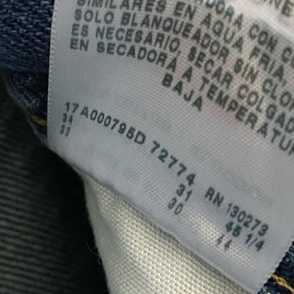 NWT WRANGLER U- SHAPE 5 STAR RELAXED FIT JEANS - Picture 8 of 10